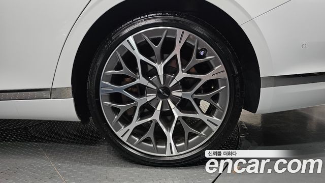 Genesis G90 2023 — photo 7
