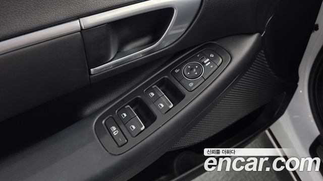 Hyundai Sonata 2020 — photo 27
