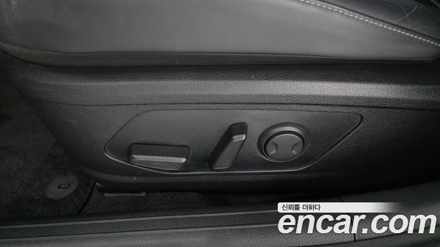 Hyundai Sonata 2020 — photo 28