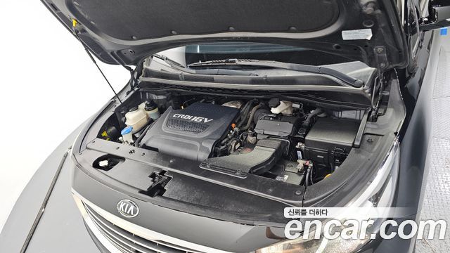 Kia Canival 2017 — photo 6