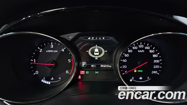 Kia Canival 2017 — photo 8