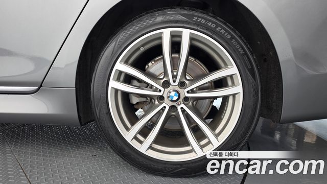 BMW 7-Series 2018 — photo 7