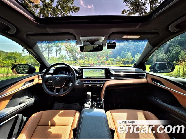 Toyota Camry 2026 — photo 7