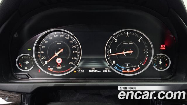 BMW X6 2016 — photo 8