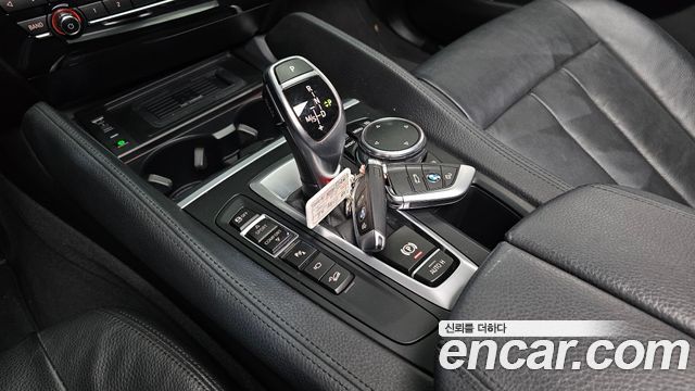 BMW X6 2016 — photo 9