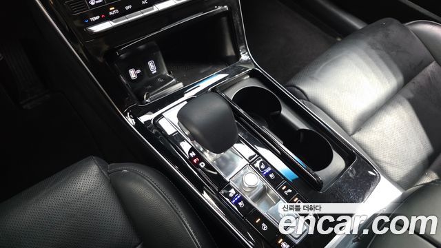 Kia K7 2020 — photo 12