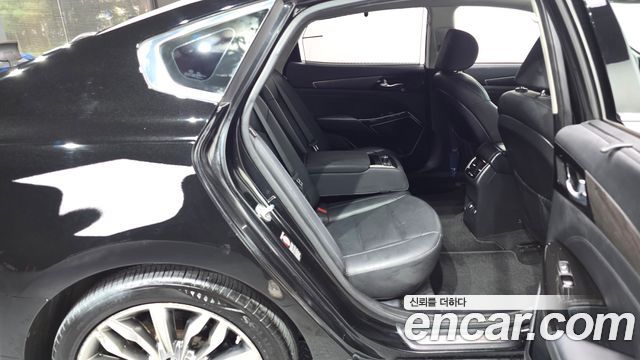 Kia K7 2020 — photo 17