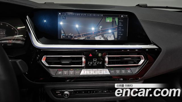 BMW Z4 2025 — photo 18