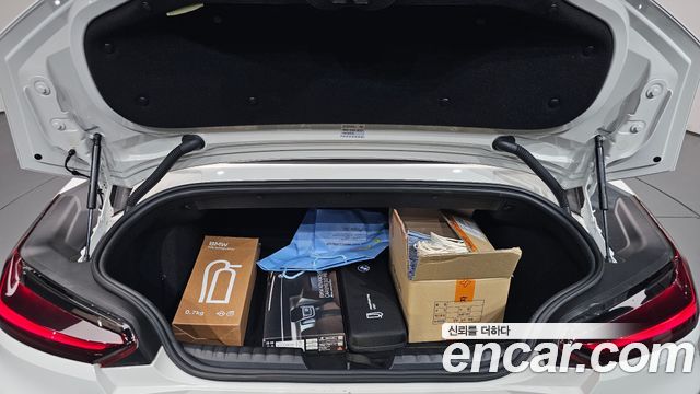 BMW Z4 2025 — photo 26