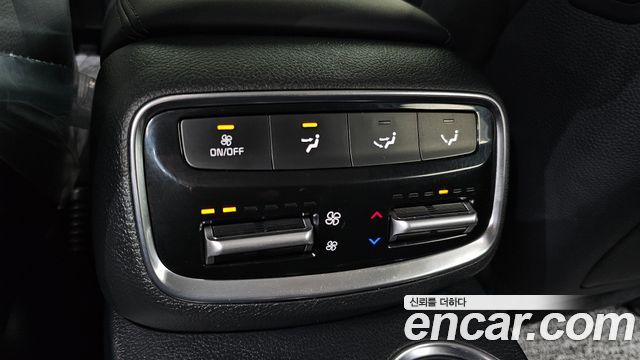 Kia Mohave 2022 — photo 32