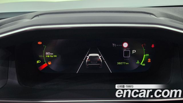 Peugeot 2008 2021 — photo 11