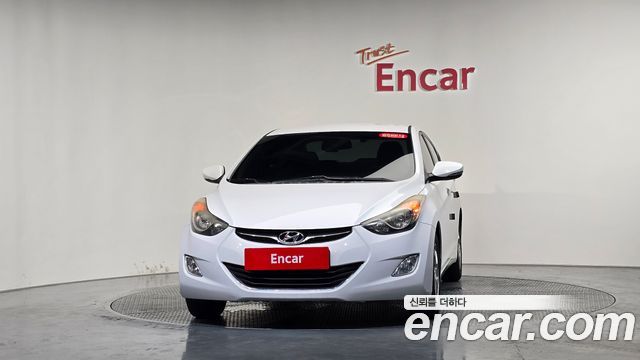 Hyundai AVANTE 2012 — photo 3