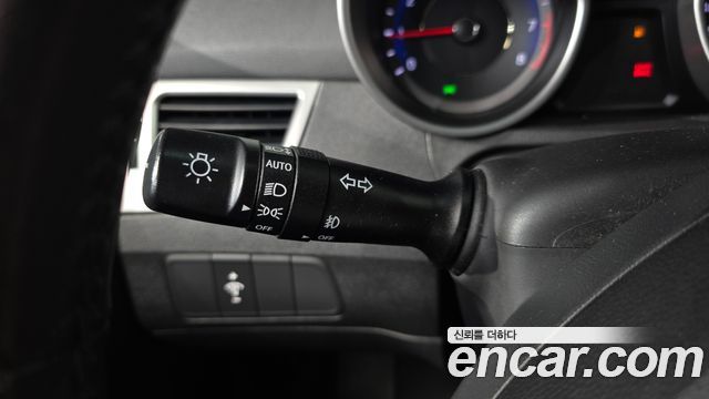 Hyundai AVANTE 2012 — photo 24