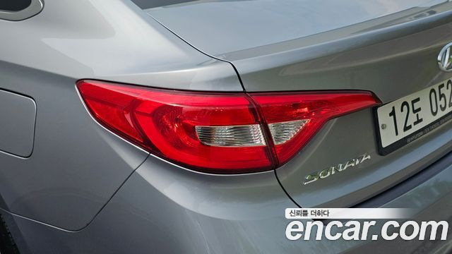 Hyundai Sonata 2016 — photo 9