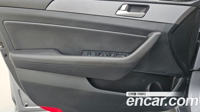 Hyundai Sonata 2016 — photo 14