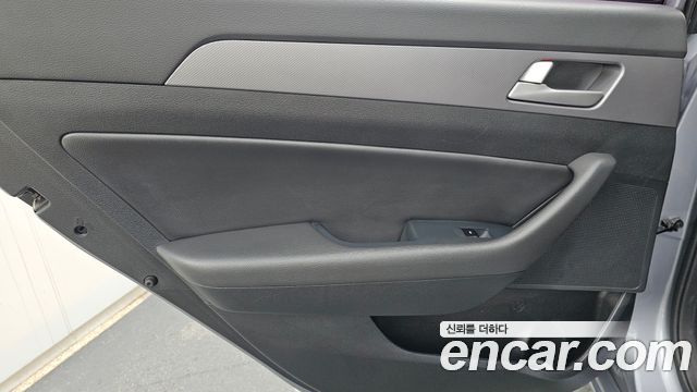Hyundai Sonata 2016 — photo 15