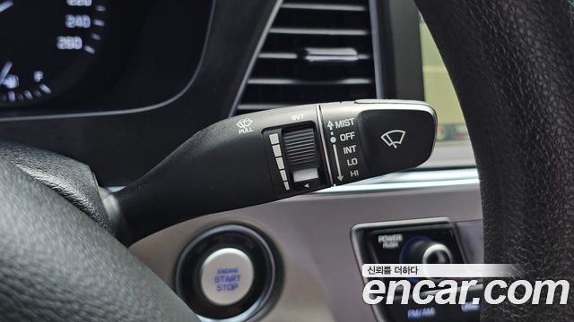 Hyundai Sonata 2016 — photo 29