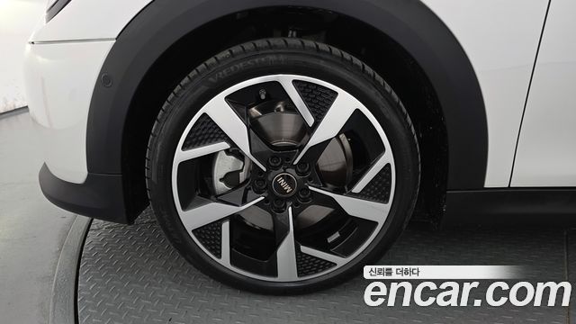 Mini Cooper 2026 — photo 5