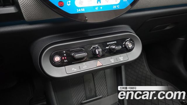 Mini Cooper 2026 — photo 9