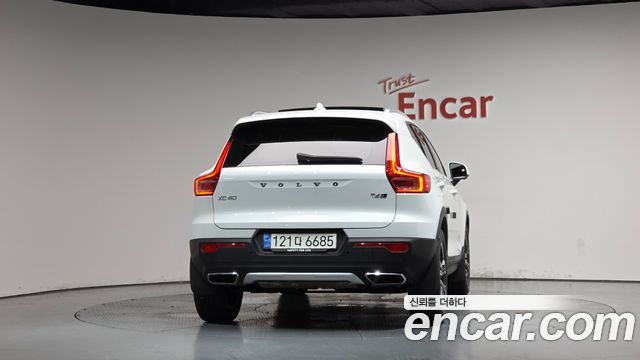 Volvo XC40 2019 — photo 4