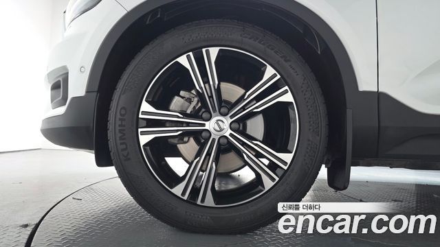 Volvo XC40 2019 — photo 5