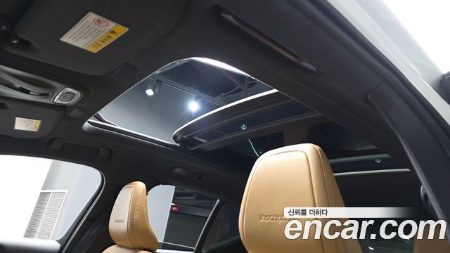 Volvo XC40 2019 — photo 22