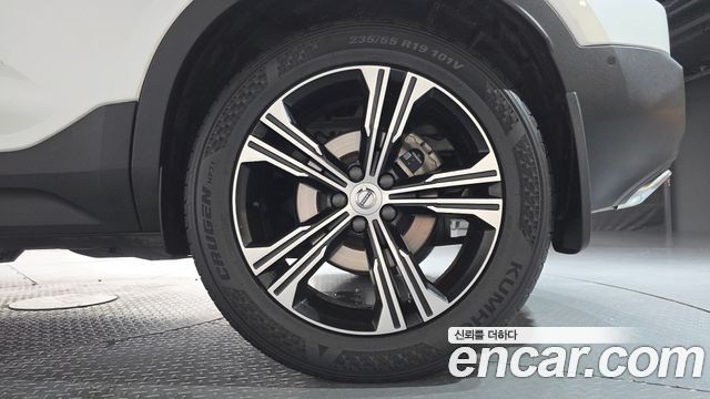Volvo XC40 2019 — photo 7