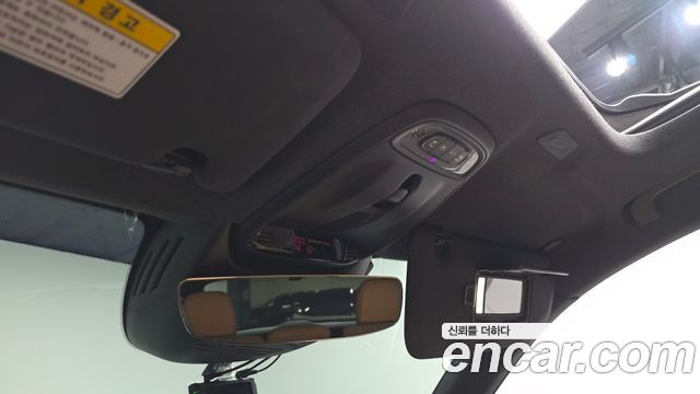 Volvo XC40 2019 — photo 28