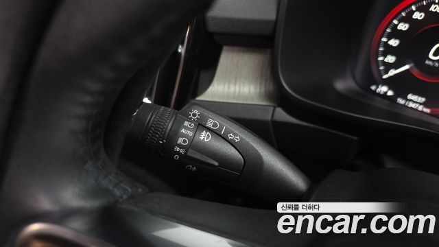 Volvo XC40 2019 — photo 34