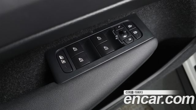Volvo XC40 2019 — photo 35