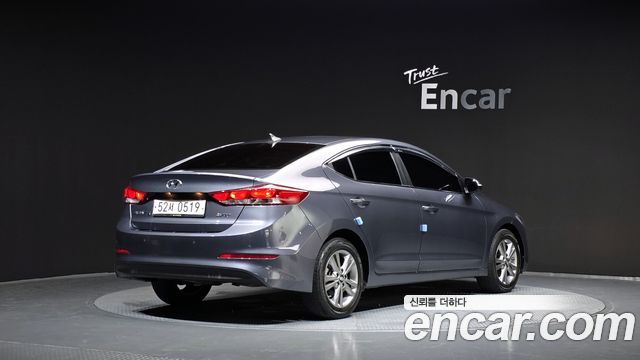 Hyundai AVANTE 2016 — photo 2