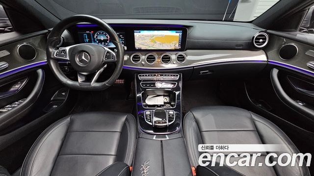 Mercedes-Benz E-Class 2017 — photo 7