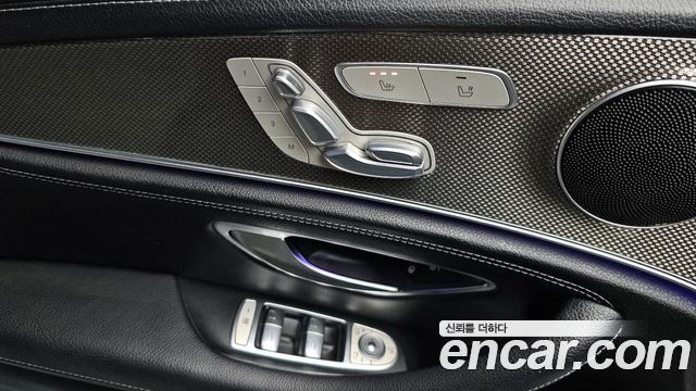 Mercedes-Benz E-Class 2017 — photo 18