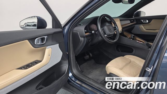 Polestar Polestar 2 2022 — photo 13