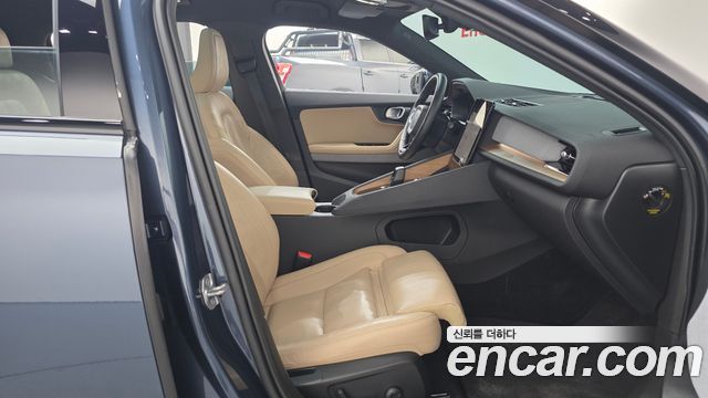 Polestar Polestar 2 2022 — photo 16