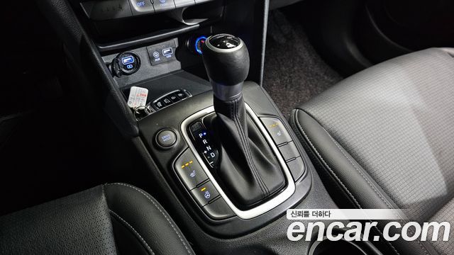 Hyundai Kona 2020 — photo 12