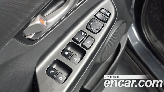 Hyundai Kona 2020 — photo 28