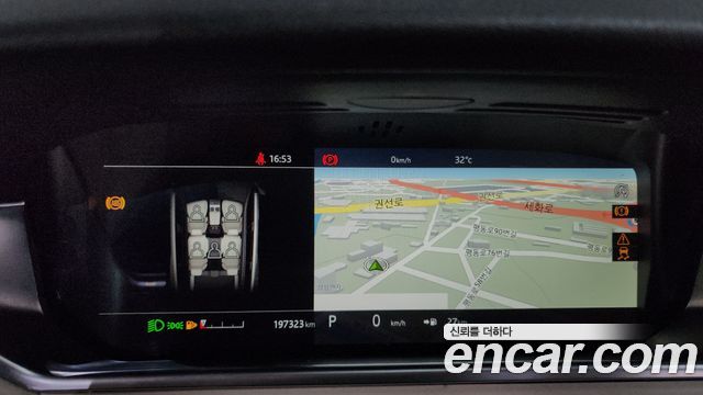 Land Rover Range Rover Velar 2018 — photo 8