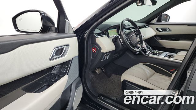 Land Rover Range Rover Velar 2018 — photo 10