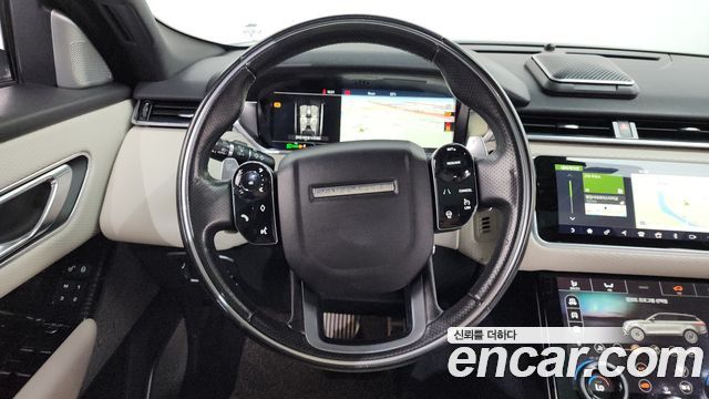 Land Rover Range Rover Velar 2018 — photo 14