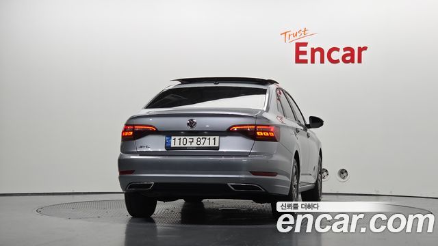 Volkswagen Jetta 2020 — photo 4