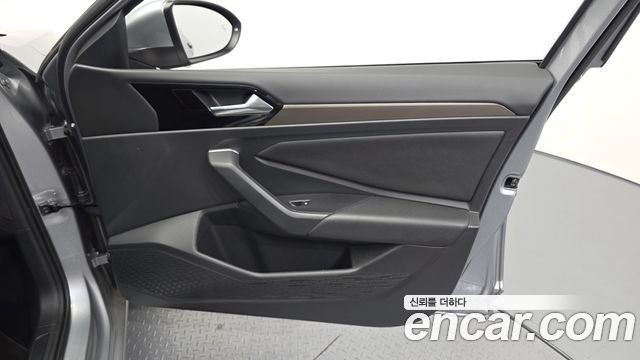 Volkswagen Jetta 2020 — photo 14
