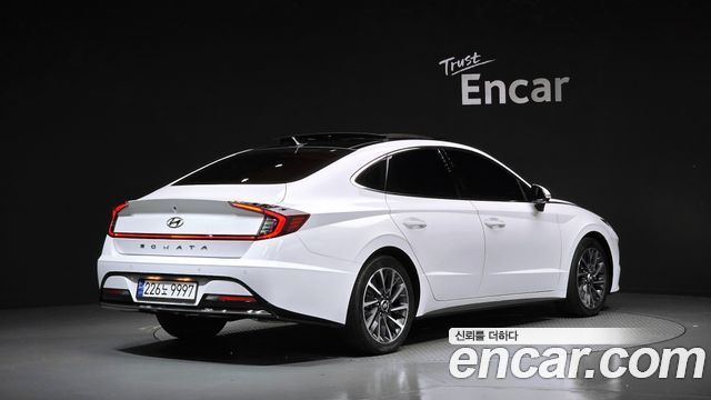 Hyundai Sonata 2021 — photo 2