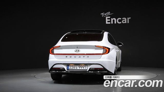 Hyundai Sonata 2021 — photo 4