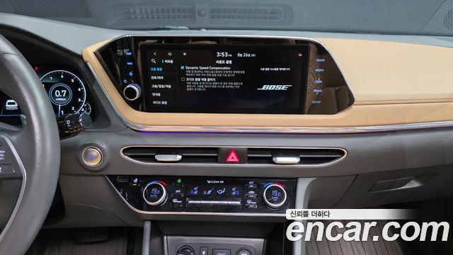 Hyundai Sonata 2021 — photo 31