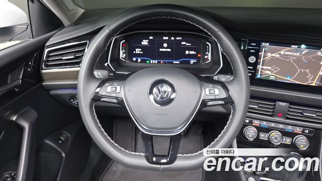 Volkswagen Jetta 2021 — photo 22