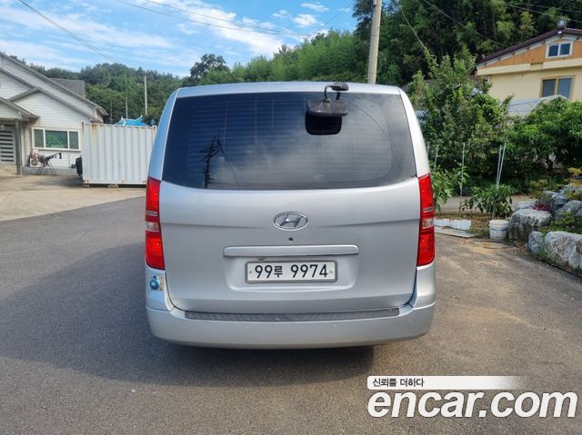 Hyundai Starex 2009 — photo 3