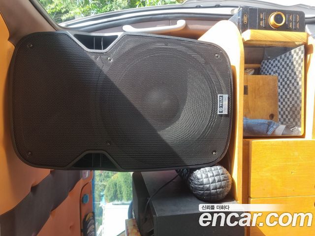 Hyundai Starex 2009 — photo 8
