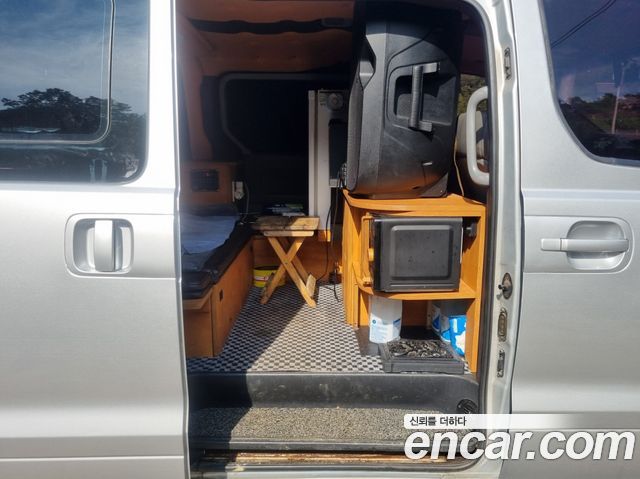 Hyundai Starex 2009 — photo 13