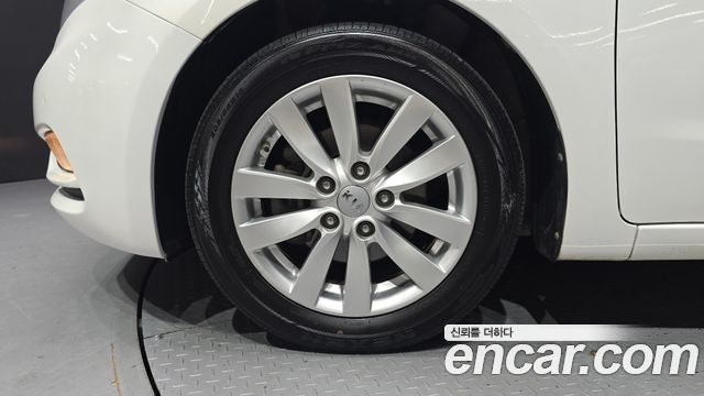Kia K3 2015 — photo 5